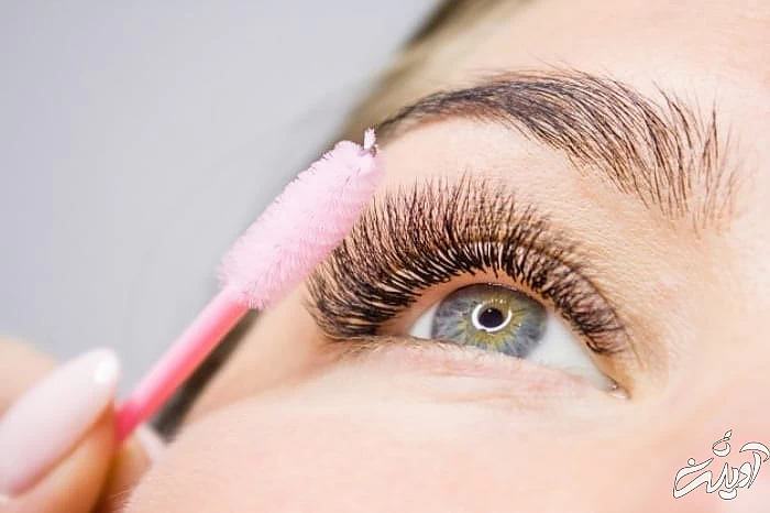 تفاوت کاشت مژه کلاسیک و والیوم کاشت مژه کلاسیک